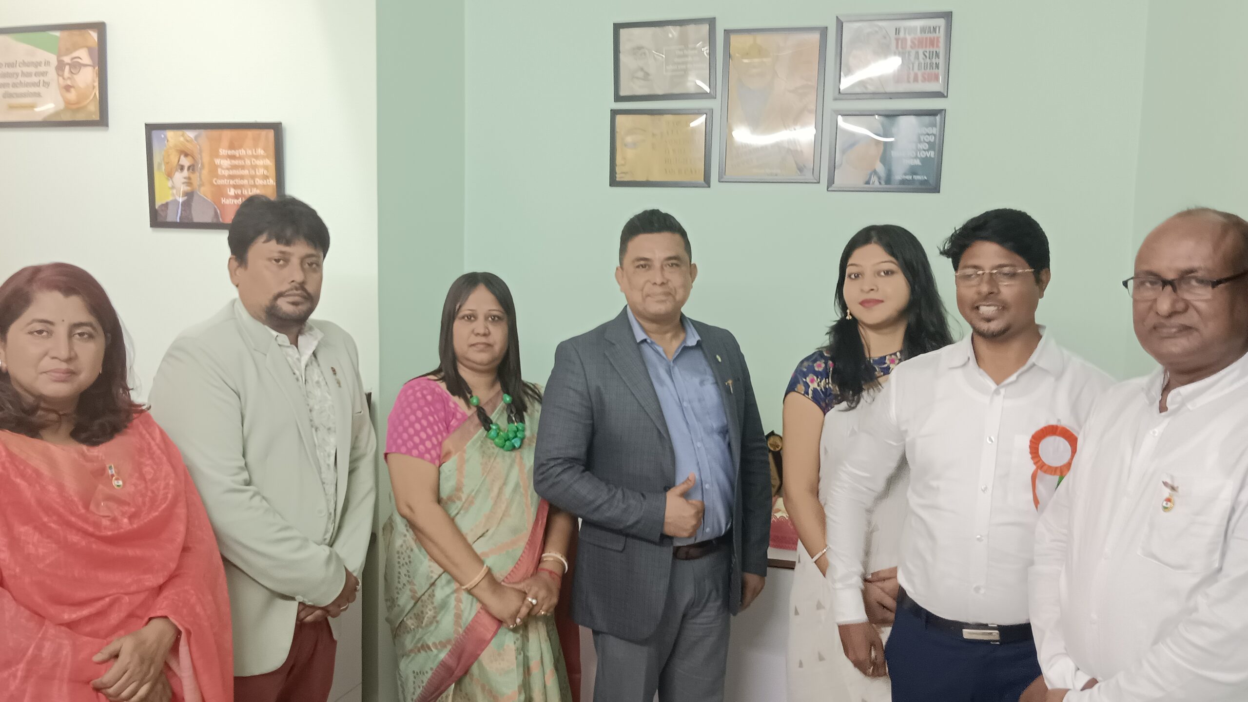 filter: 0; fileterIntensity: 0.0; filterMask: 0; captureOrientation: 180; module: photo; 
hw-remosaic: false; 
touch: (-1.0, -1.0); 
modeInfo: ; 
sceneMode: 8; 
cct_value: 0; 
AI_Scene: (-1, -1); 
aec_lux: 46.0; 
aec_lux_index: 0; 
hist255: 0.0; 
hist252~255: 0.0; 
hist0~15: 0.0; 
albedo:  ; 
confidence:  ; 
motionLevel: 0; 
weatherinfo: null; 
temperature: 41;